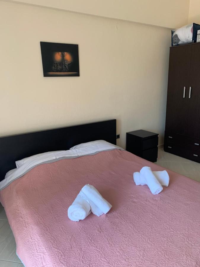 Elani Apartments Siviri Eksteriør billede