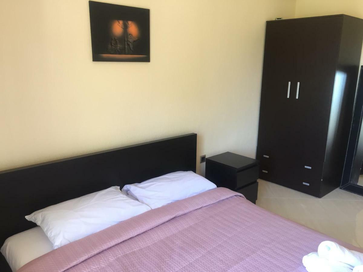 Elani Apartments Siviri Eksteriør billede
